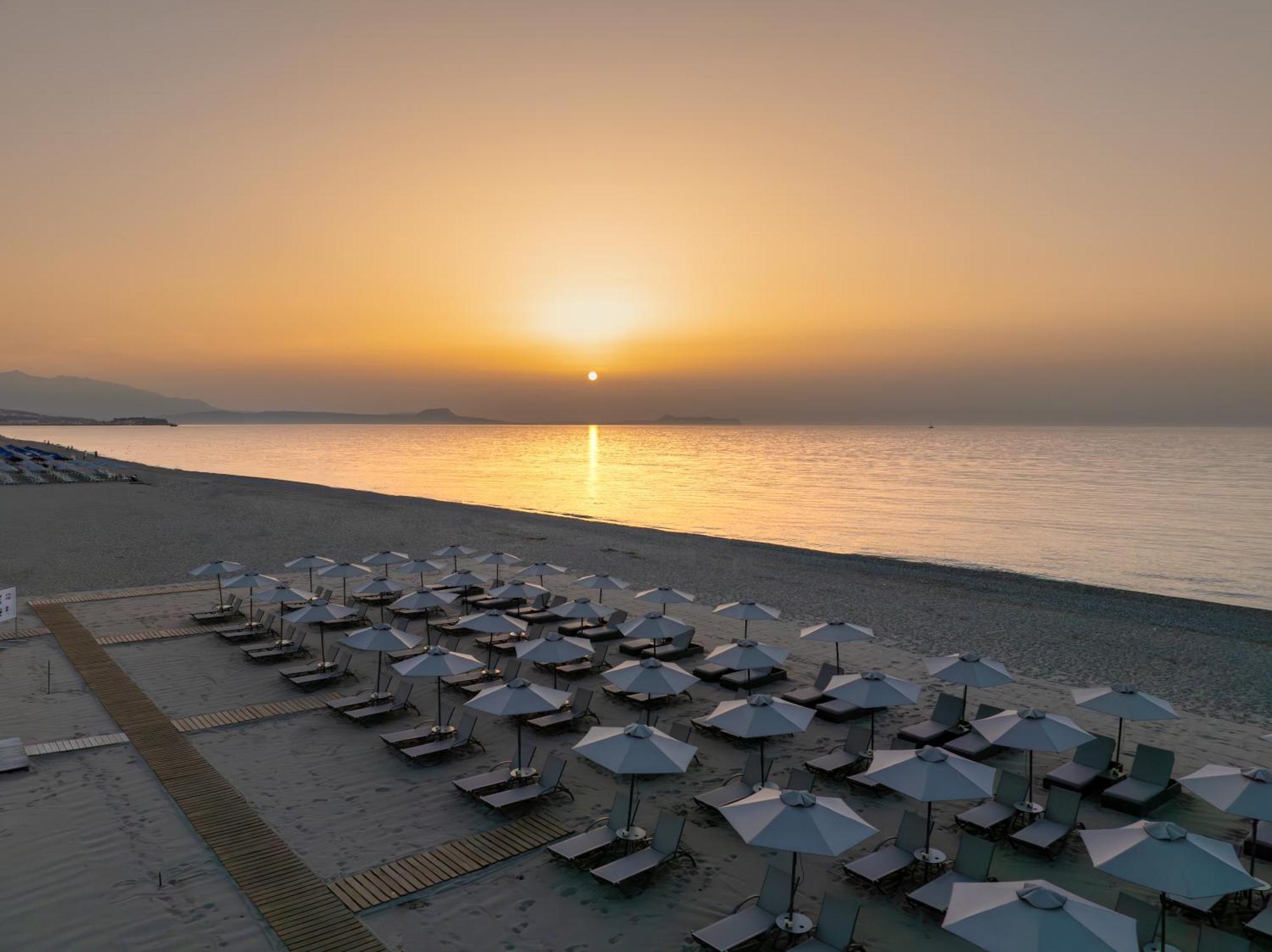Marinos Beach Hotel Platanes  Exterior photo